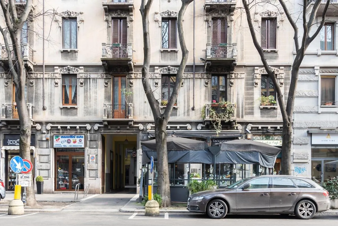 Apartment Easyhomes-Eustachi Milan