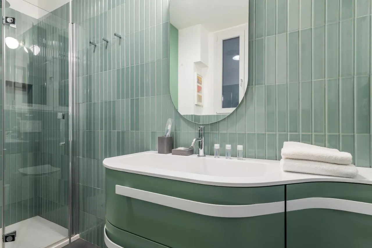 Apartment Easyhomes-Eustachi Milan